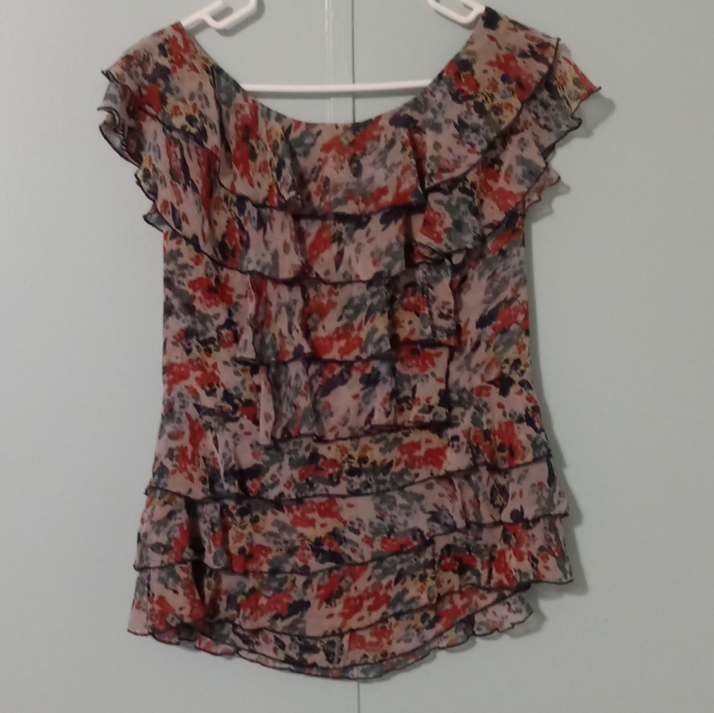 Go International Sleeveless Blouse‎ Floral/Ruffles Zipper Size Large